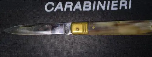 Salerno, uccide a coltellate un giovane davanti al bar: arrestato l’assassino