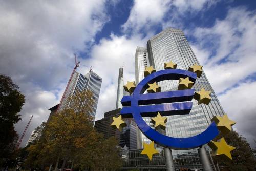 Italia a rischio "spazzatura". La Bce corre subito ai ripari