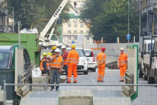Fondi per fare "street food" ai negozi coperti dai cantieri