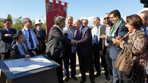 Il sindaco Leoluca Orlando e Nasser Al-Kidwa, nipote di Yasser Arafat