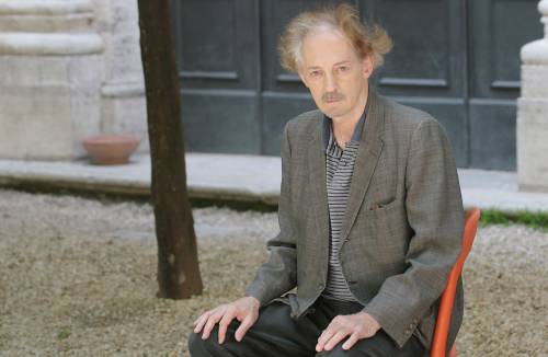 "Fellini mi ha insegnato a scrivere per il piacere"