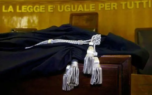 Ancona, ghanese accusato di tentato omicidio dell'ex compagna: "Non ero violento, era solo sesso spinto"
