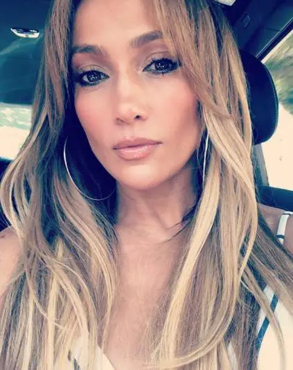 Jennifer Lopez e Shakira entusiaste per lo show del Super Bowl