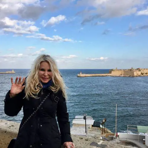 Ivana Spagna dichiara: "Mi sono sacrificata per amore"