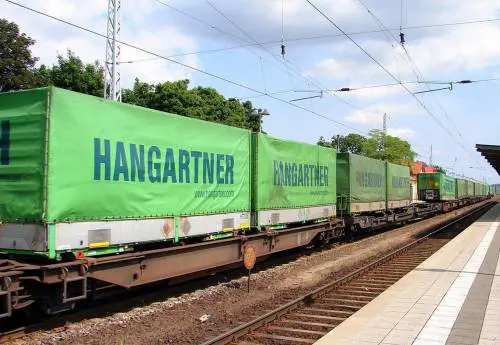 Un treno merci collega la Toscana alla Cina