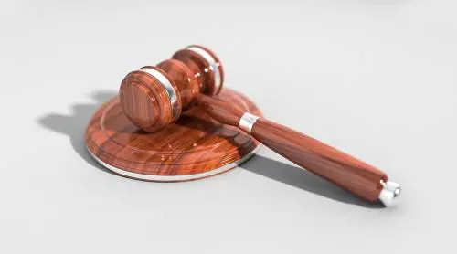 Morì investita, ma era ubriaca. Condannato il marito che non era con lei 
