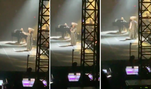Renato Zero sbotta durante il concerto: "Basta, posate i cellulari"