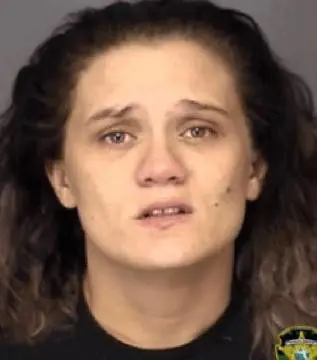 Madre stufa di portare la figlia ai controlli: Mia muore a 9 anni