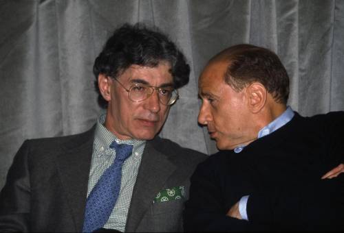 Gli auguri di Berlusconi per gli 80 anni di Bossi: "Visionario, ha cambiato la storia"