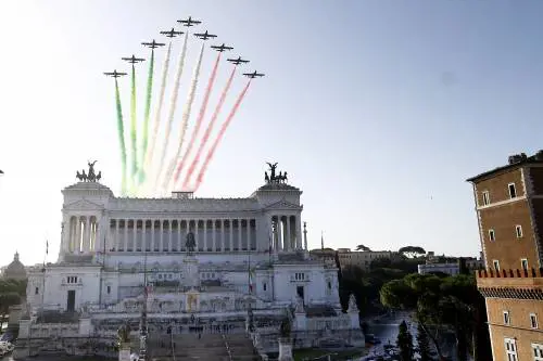 L'omaggio alle nostre Forze Armate per il 4 Novembre
