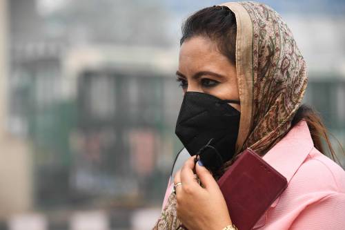 India, la bomba inquinamento: "Viviamo in una camera a gas"