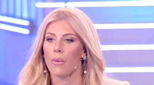 Paola Caruso attacca Ivan Gonzalez: "Al Gf Vip grazie a me"
