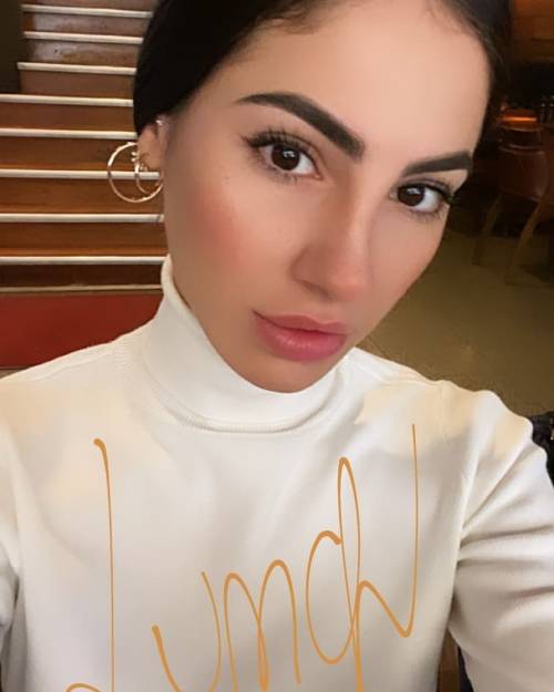 Giulia De Lellis su Instagram: "Sto soffrendo"