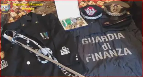 Concorsi superati in cambio di soldi: 100 persone truffate