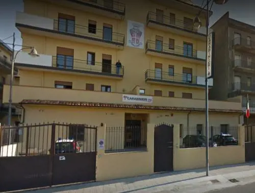 Gioia Tauro, ivoriano trovato morto nei campi con ferita al collo