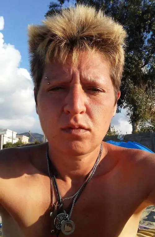 Scomparsa 30enne .Trovata seminuda nel fiume: omicidio