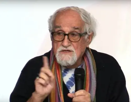 Zanotelli invita tutti a sciopero fame "contro razzismo di Stato"