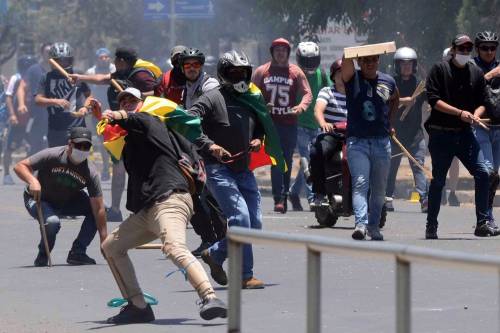 Le proteste infiammano la Bolivia: "È in arrivo un colpo di Stato"