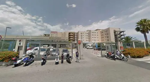 Picchiata a morte dal figlio: "Anziana da tempo era vittima di violenze"