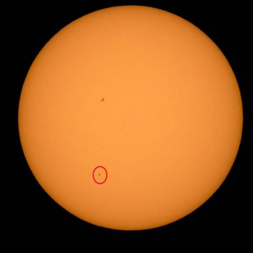 Il passaggio di Mercurio davanti al Sole: ​nasi all'insù alle 13.35