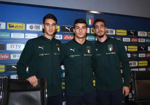 I "deb" azzurri: giovani, artisti e ambiziosi sognano l'Euro