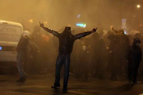 La miopia dei talebani della censura: i centri sociali sono liberi di odiare