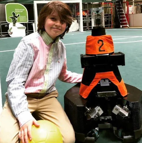 Laurent, il bambino geniale: laurea in ingegneria a 9 anni