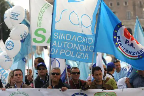 "La sicurezza è di tutti Ma mancano delle leggi che tutelino i poliziotti"