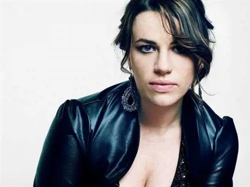 Il dramma della ex di Amici: "Bullizzata perché epilettica"