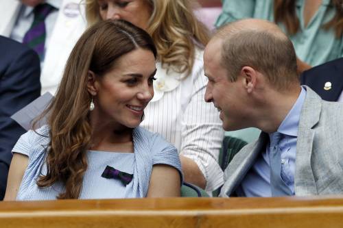 Quel gesto inaspettato del principe William che ha fatto indignare la Regina