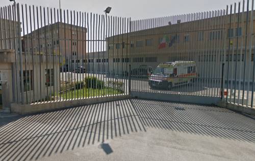 Ancona, per gelosia pugnala moglie con cacciavite: fermato tunisino