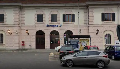 La morde e prova a spogliarla: l'orrore sul treno per Milano
