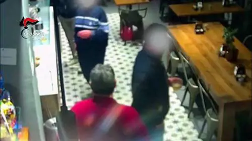 Omicidio di Cernusco, arrestati esecutore materiale e mandante: killer incastrato dalla felpa