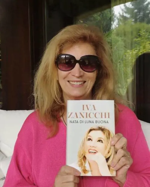 Iva Zanicchi: "Roberto Benigni mi disse delle cose mostruose"