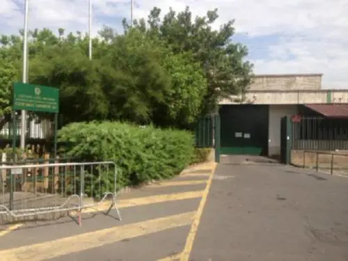 Agente ferito da detenuto finisce al pronto soccorso