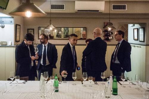 Dubbi alla cena di Conte: "Supereremo gennaio?"