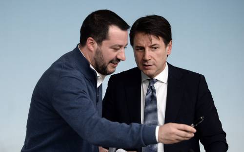 Mes, Salvini: "Pronto a confronto pubblico con Conte"