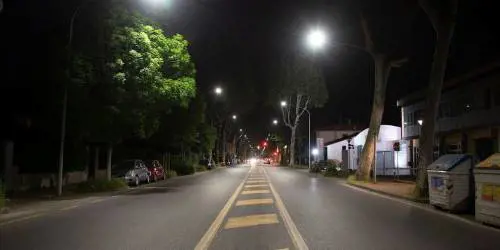 "Così moriremo insieme". E cosparge la moglie di alcol per darle fuoco