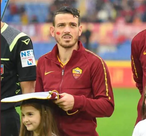 Florenzi mantiene la promessa e regala la maglietta della Roma alla bambina