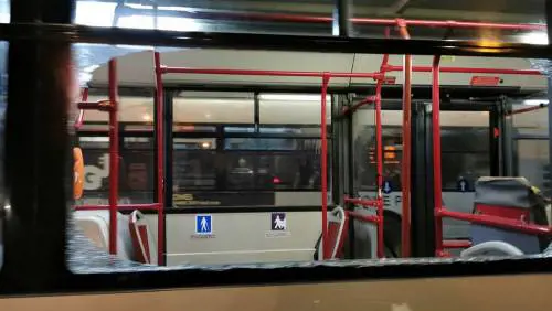 Bari, autista di linea picchiato da due giovani passeggeri