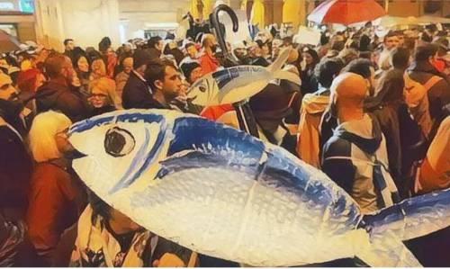 Il direttore Aler Brescia insulta le sardine: "Infilatevele nel c…"
