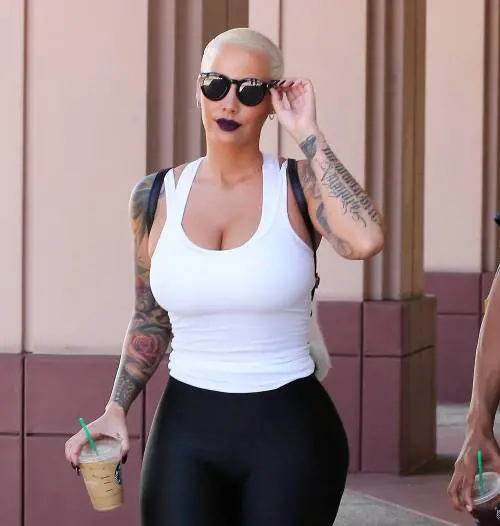 Amber Rose, liposuzione dopo il parto