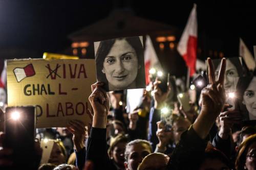 Malta, governo travolto dall'omicidio Caruana: "Muscat si dimetterà"