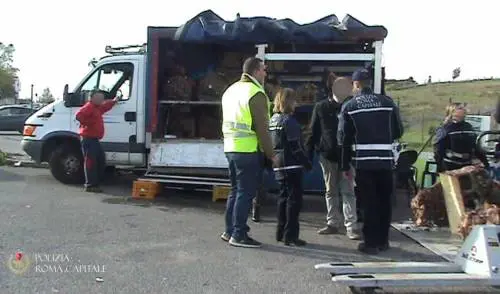 Vendita illegale di presepi: sequestri per 10mila euro