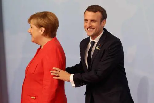 Ecco il piano franco-tedesco: intrappolare l'Italia col Mes