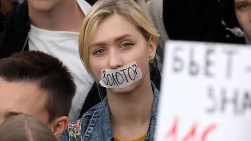 Quelle donne indifese dalla violenza domestica