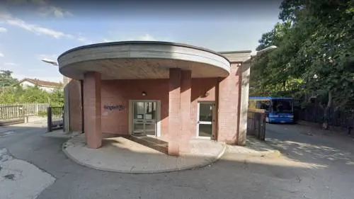 Gallarate, bus in ritardo: albanese non timbra e minaccia autista