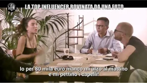 Chiara Biasi vittima di uno scherzo de Le Iene, ma il web insorge: "Sei povera dentro"