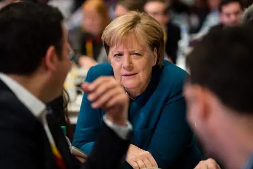 Un terremoto scuote Berlino: potrebbe bloccare il Mes