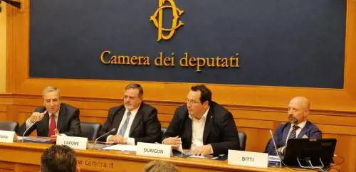 Manovra, Ugl: "È debole. Servono flat tax, investimenti e pace fiscale"